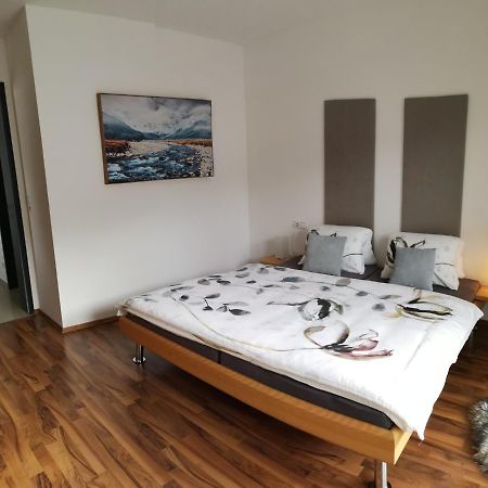 Ferienhaus Adela Schruns Bagian luar foto